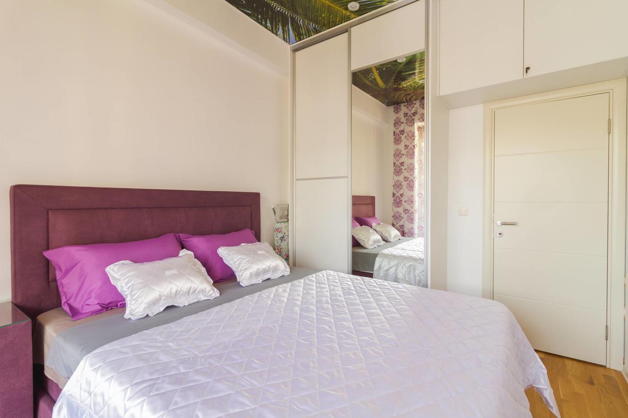 Lux Harmonia Budva