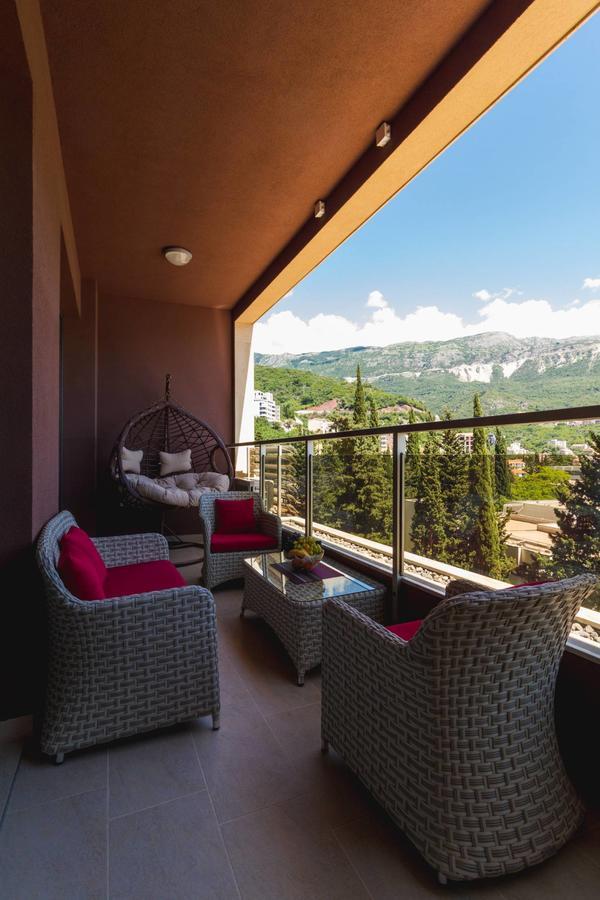 Lux Harmonia Daire Budva