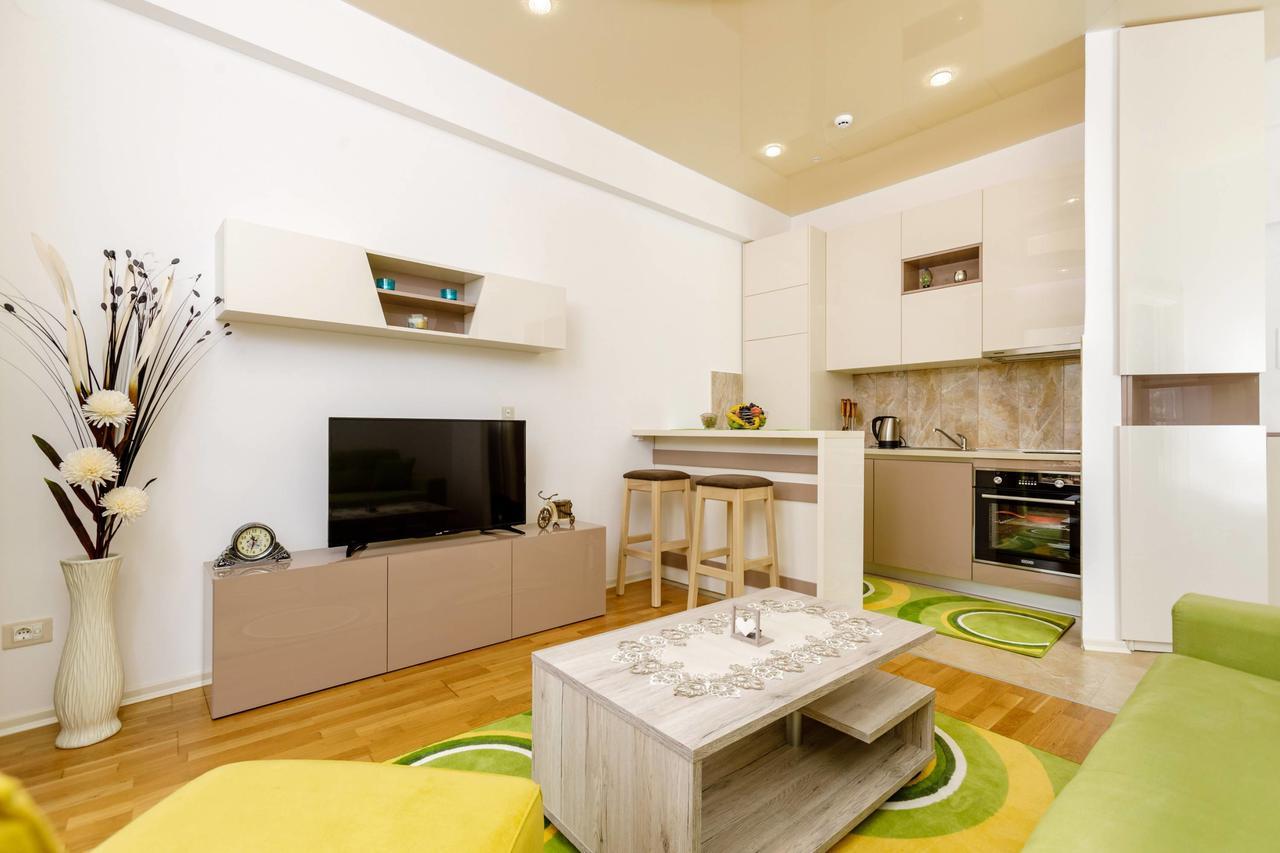 Lux Harmonia Daire