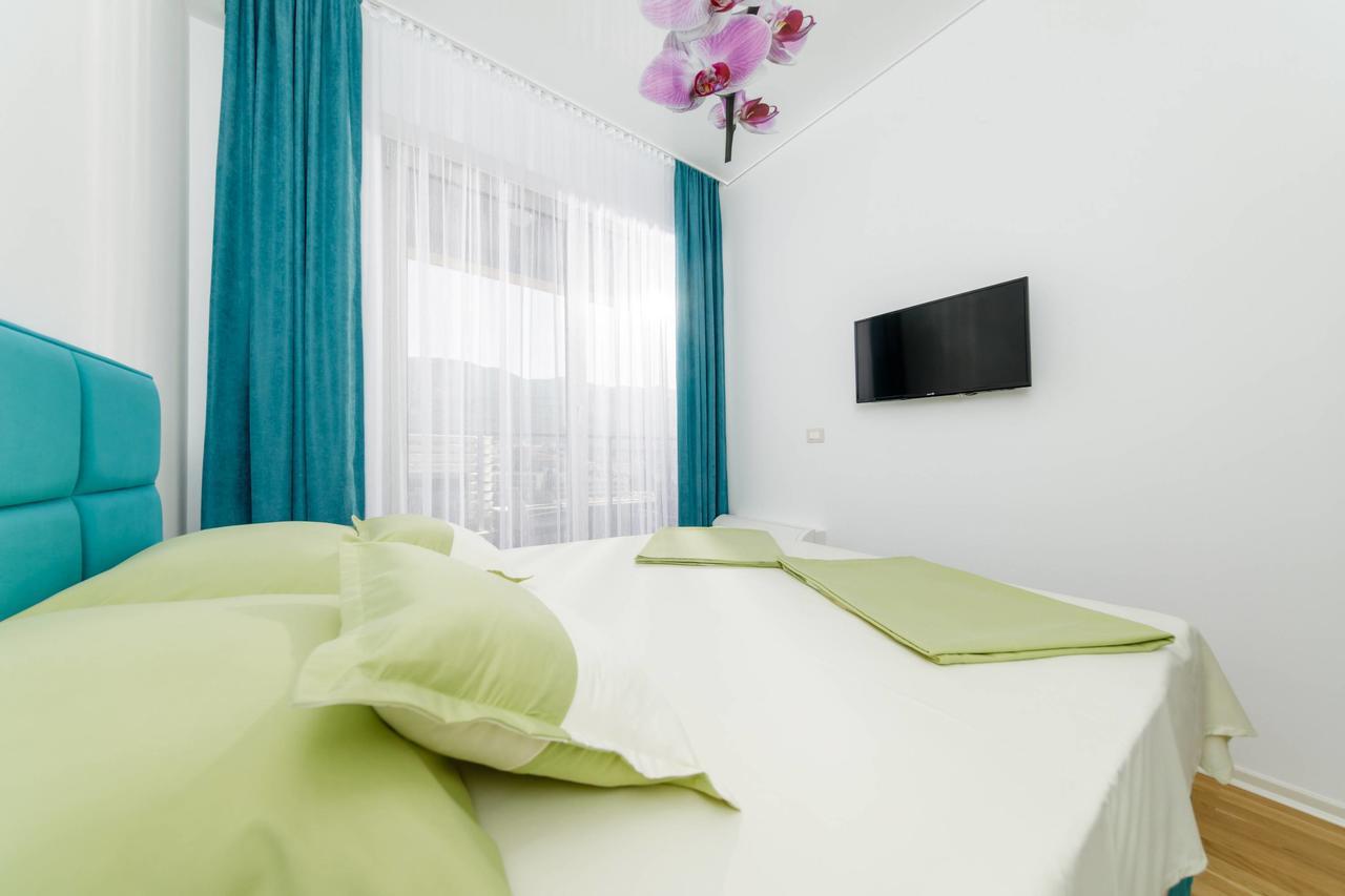Lux Harmonia Daire
